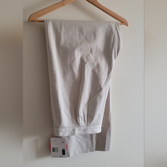 Liz Claiborne Pants - Liz Claiborne Anissa style khaki dress pant Women's size 16 beige